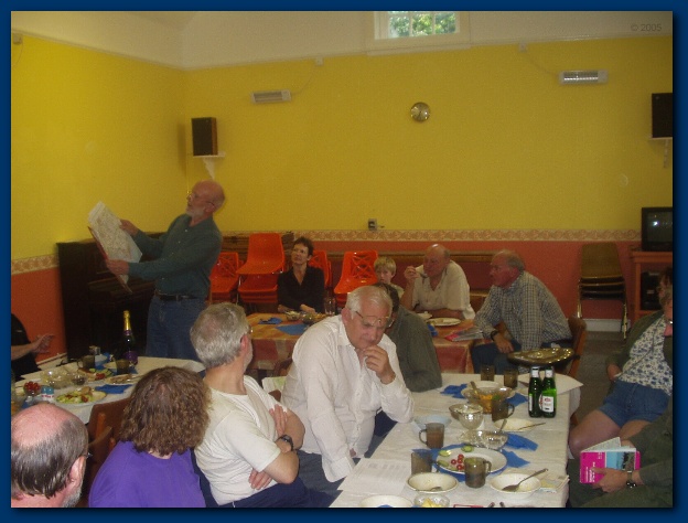 600x449 pixels (104K)